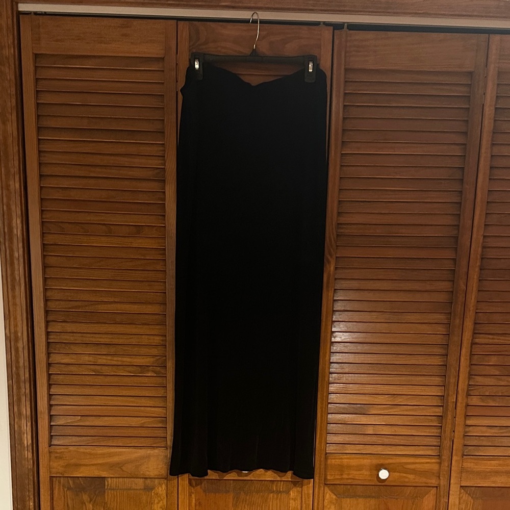 Elegant Black Maxi Skirt